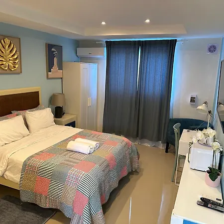 Noe Hotel , One Bed Room Close To The Beach Room #1